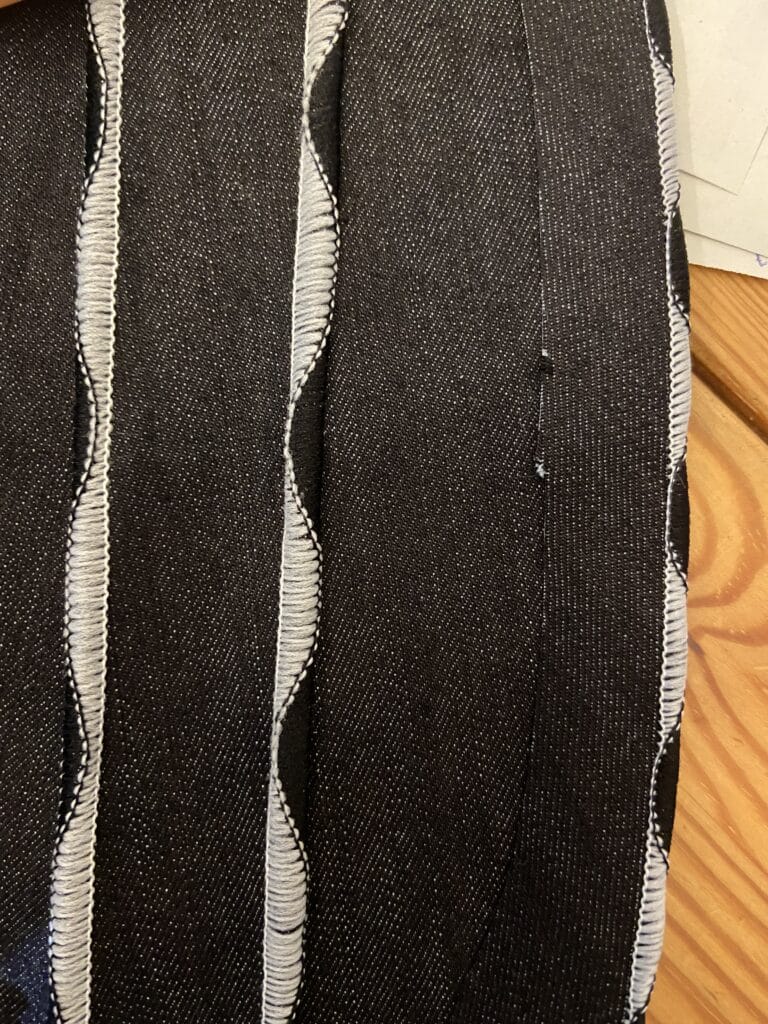 Ziernaht Jeans scaled