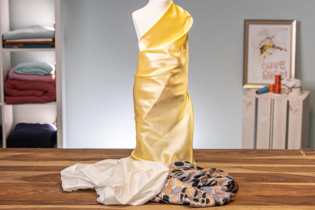 Satin scaled
