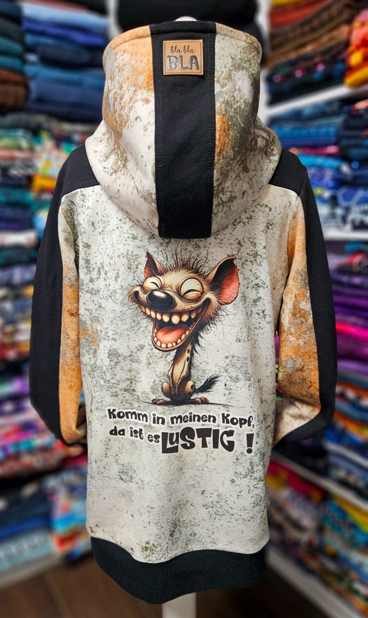 Sweatshirtjacke Rückseite mit Motivaufdruck auf dem Stoff