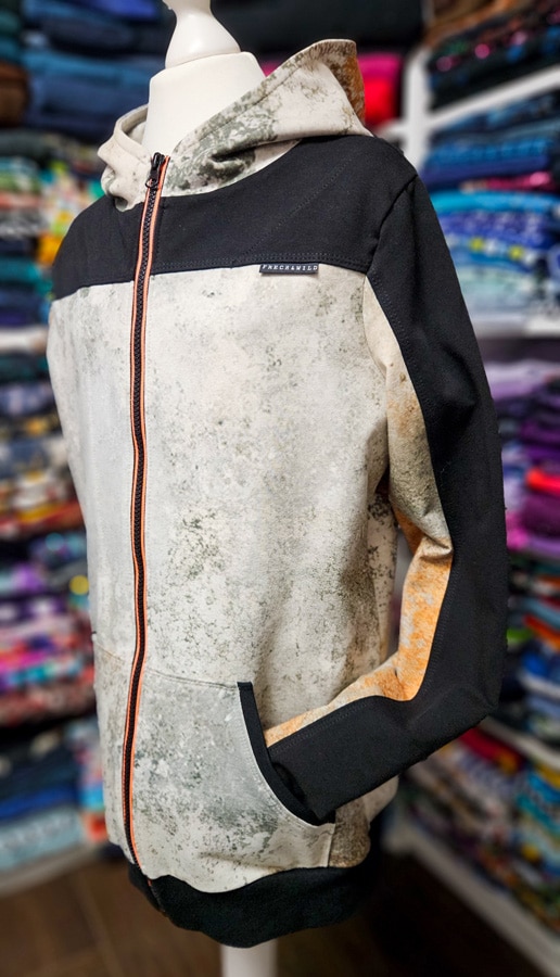 Sweatshirtjacke von der Seite